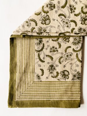 Duk m trykk 140x240 cm natur/grønn