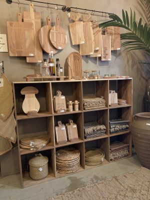 Vintage hylle m 12 rom 122x35x162cm